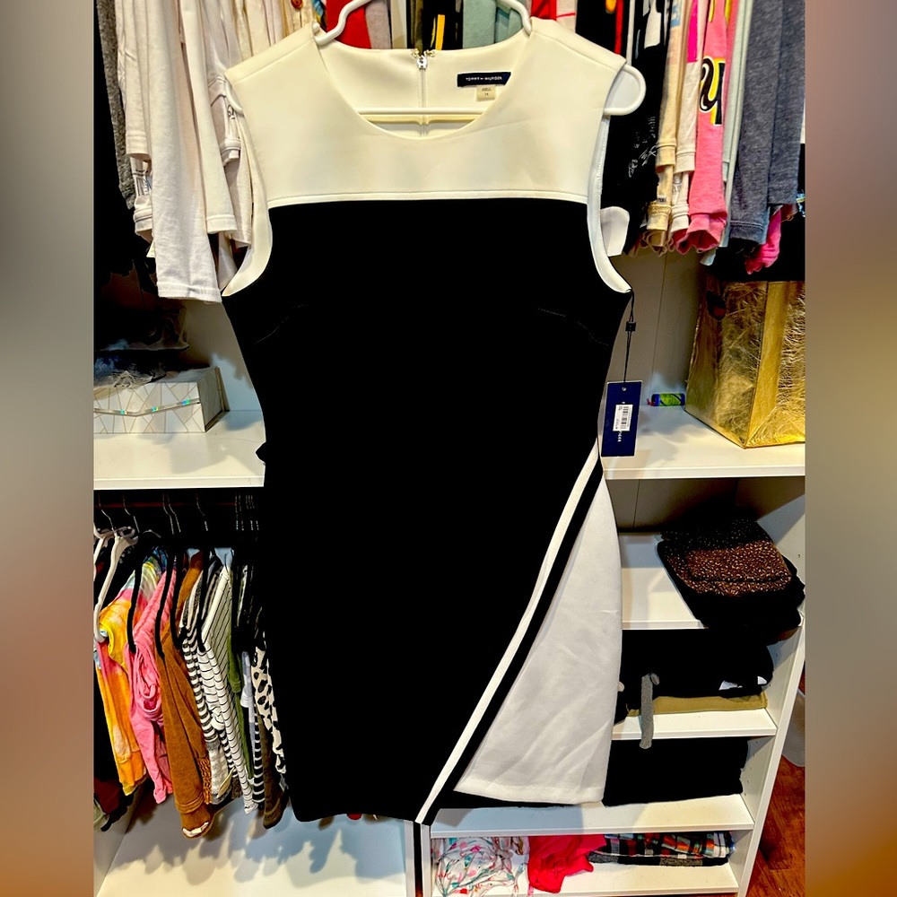 NWT black and white fitted size 14 dress
